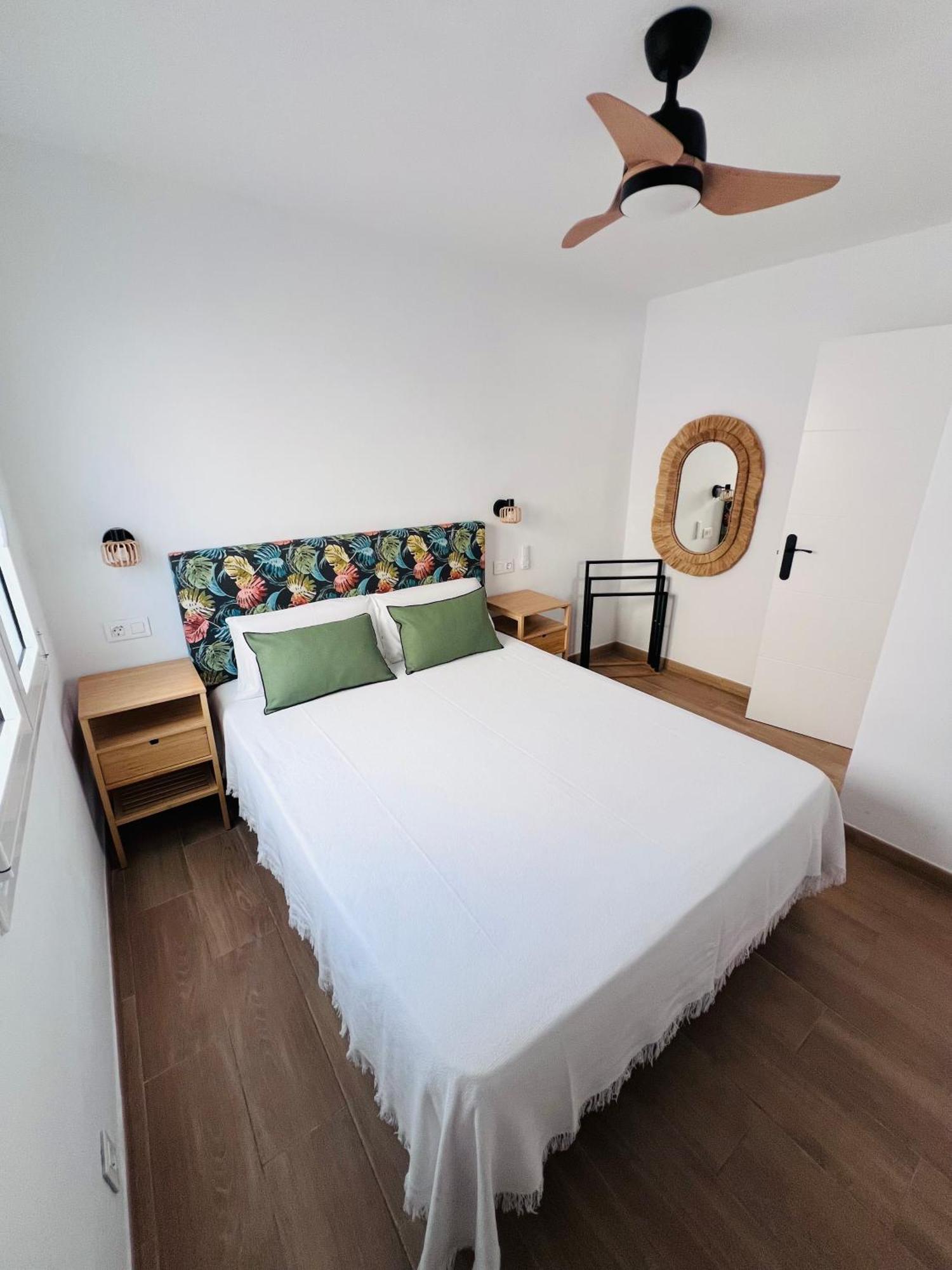 Vv La Chalana Apartment ลาเรสติงกา ภายนอก รูปภาพ