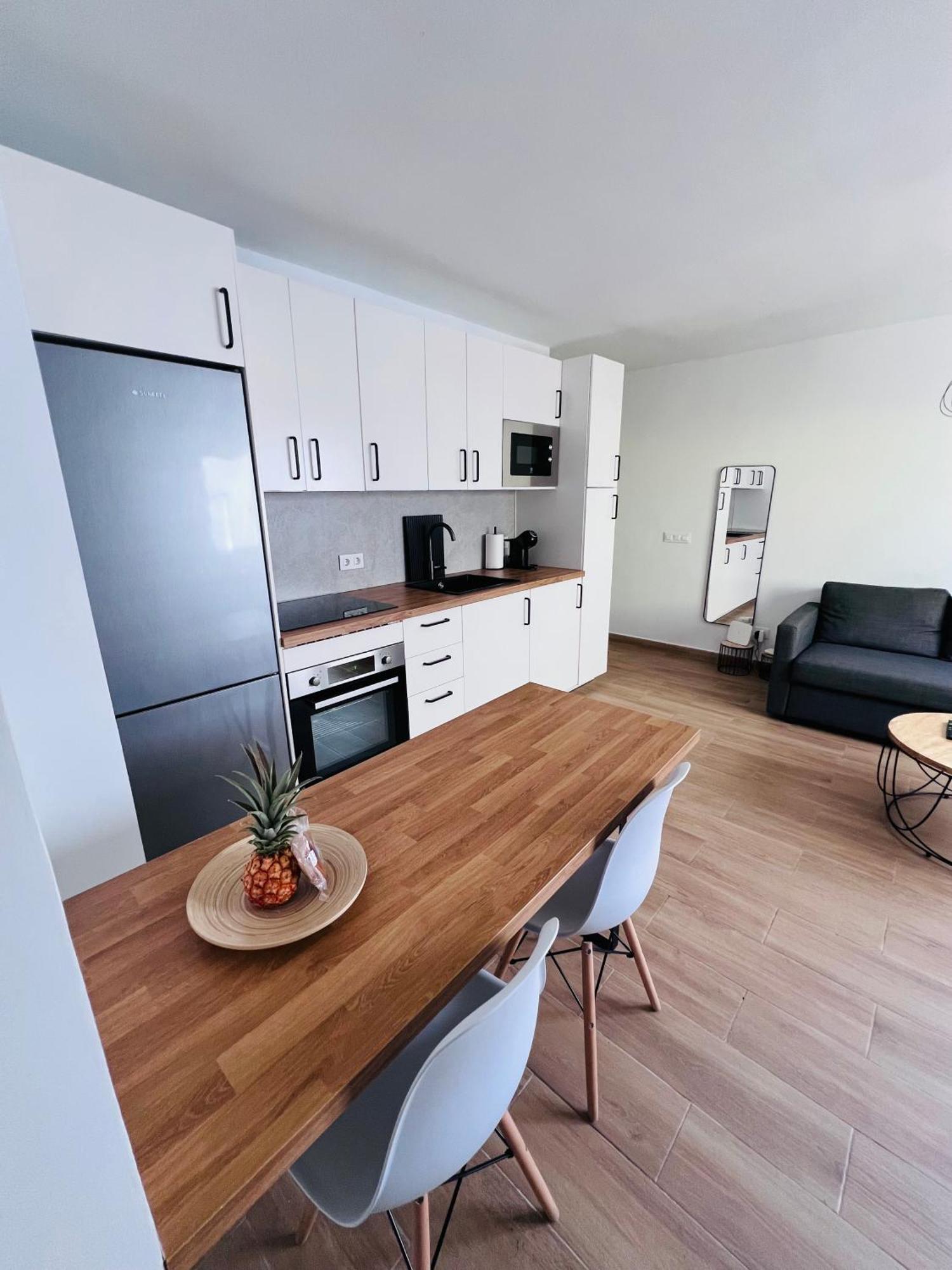 Vv La Chalana Apartment ลาเรสติงกา ภายนอก รูปภาพ